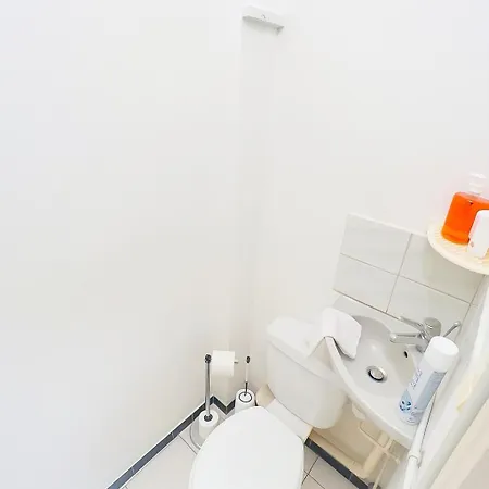 4 Couchages - A 2 Min De La A Pied - Parking Et Linge En Option * ז'ואן-לה-פינס